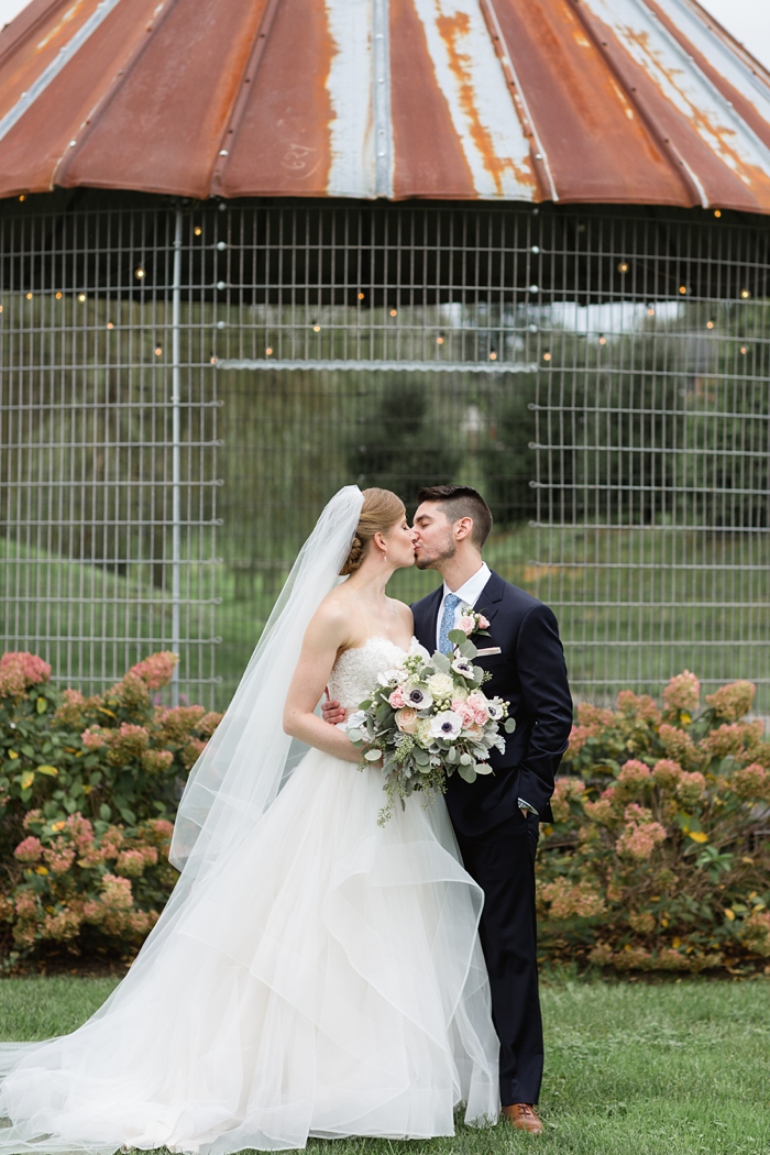 Stoltzfus_Homestead_Lancaster_Wedding_18.jpg