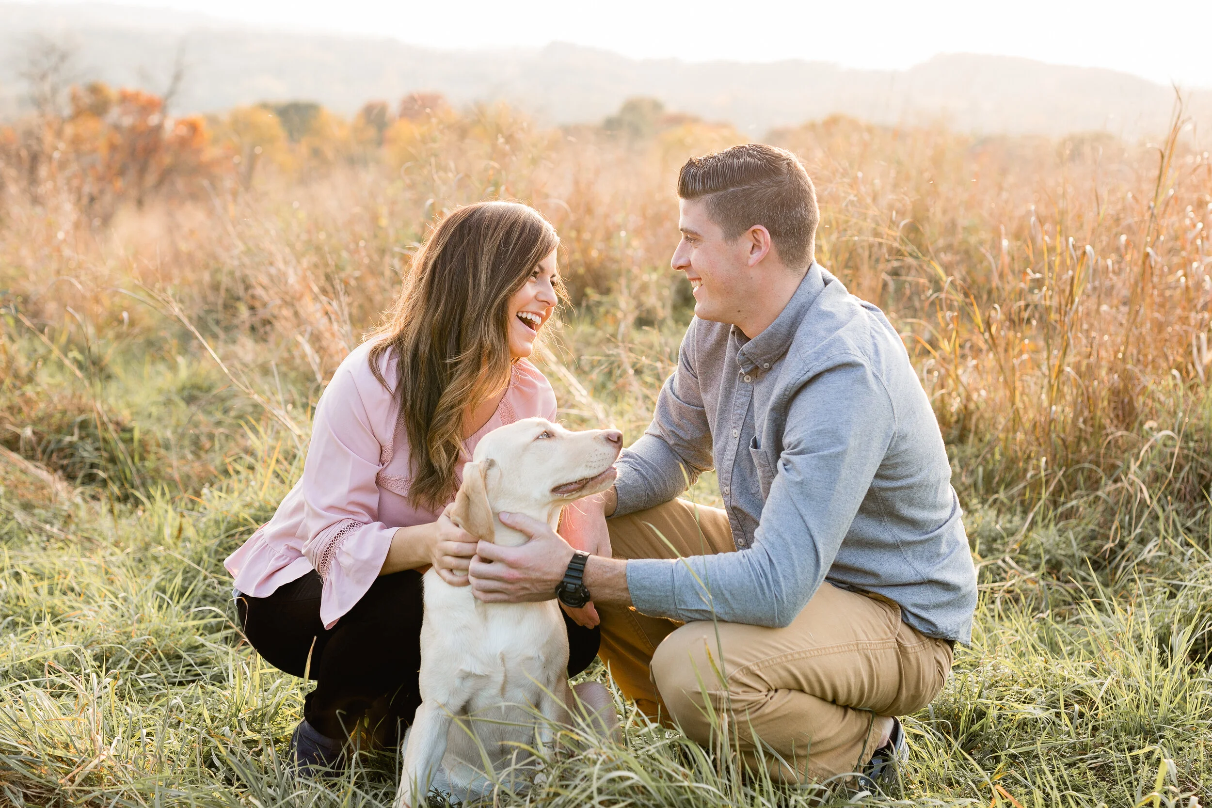 Fall_engagement_dog_ashley_elizabeth_photography.jpg