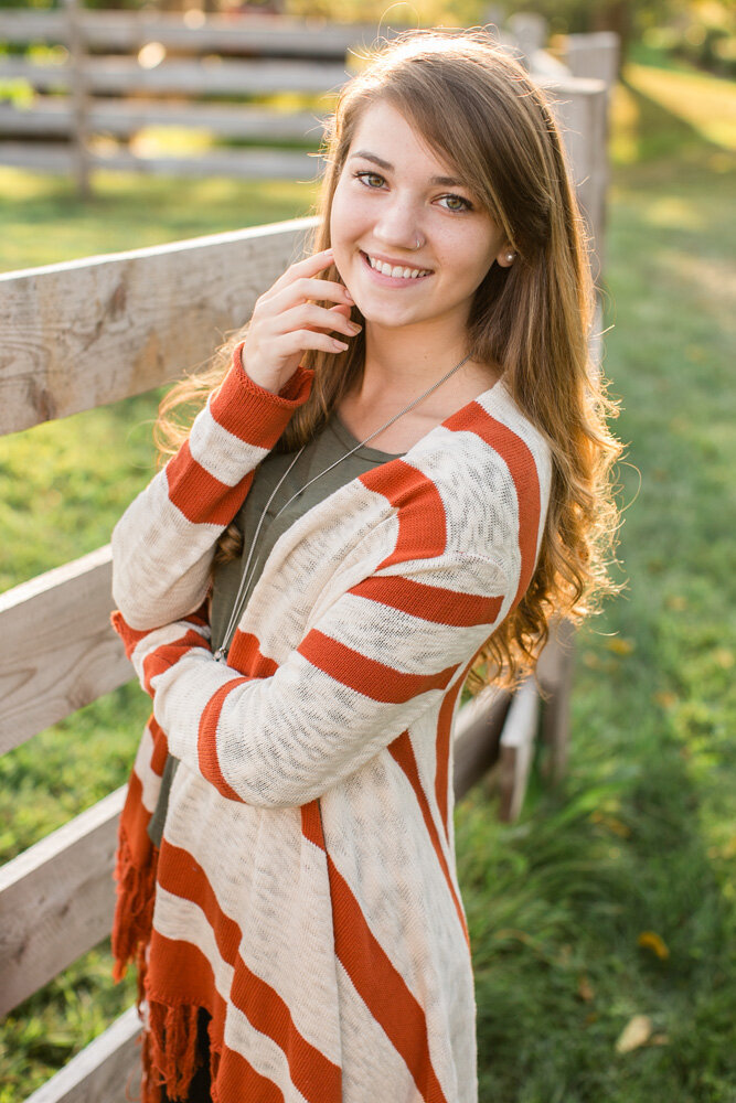 AE-16-Senior_Ashley-Elizabeth-Photography.jpg