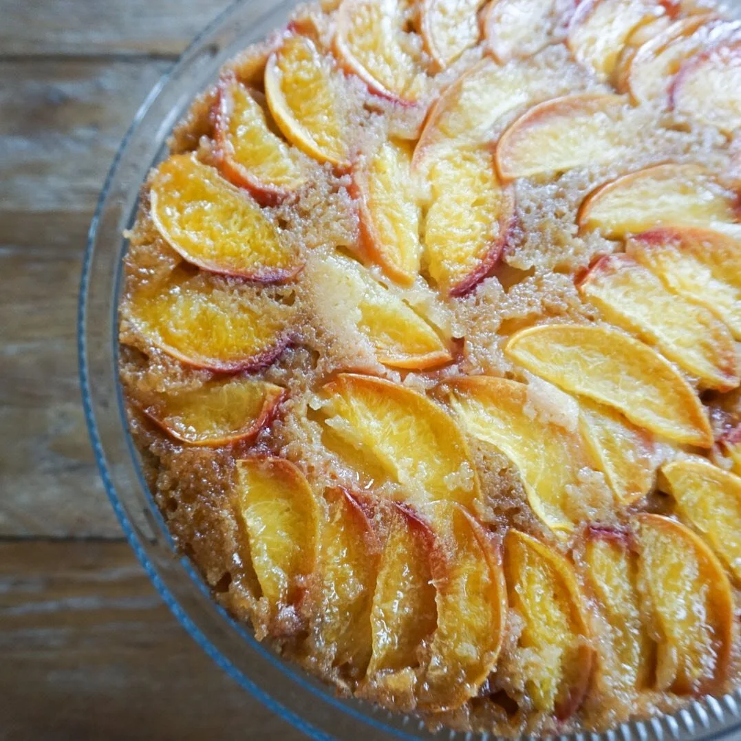 Nectarine Upside Down Cake!! Easy, quick and delicious. #sundaybakes #bakingonsunday #rainydaybaking #summerbaking #summerbakes #nectarine #dessertsofinstagram #justaddicecream