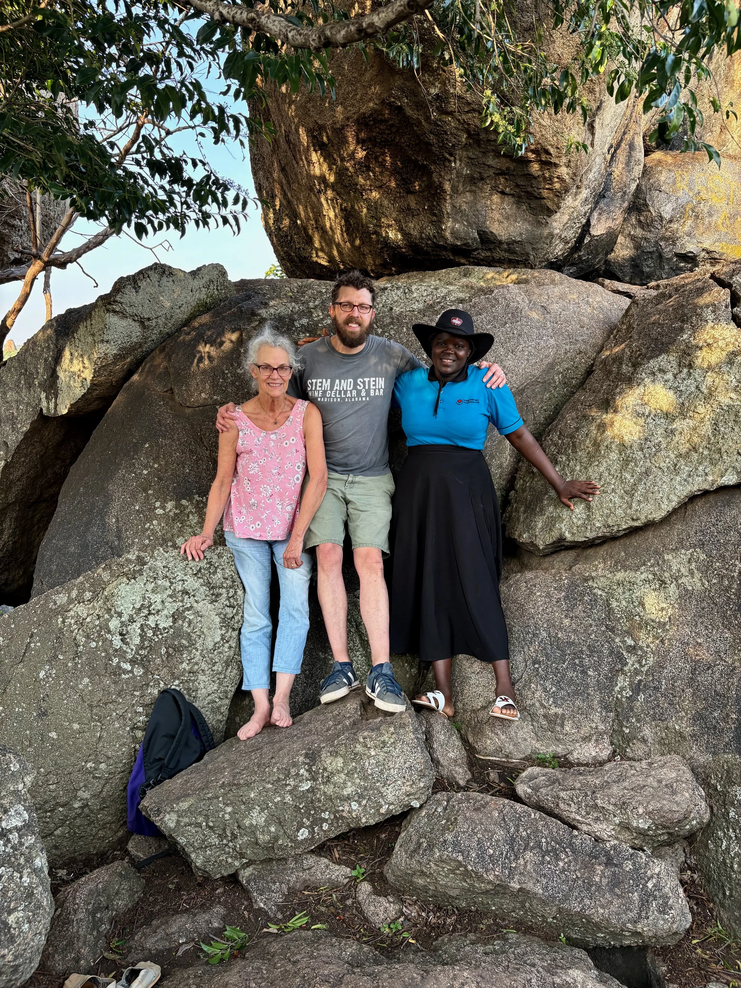 Ellie Zak & bella.jpeg