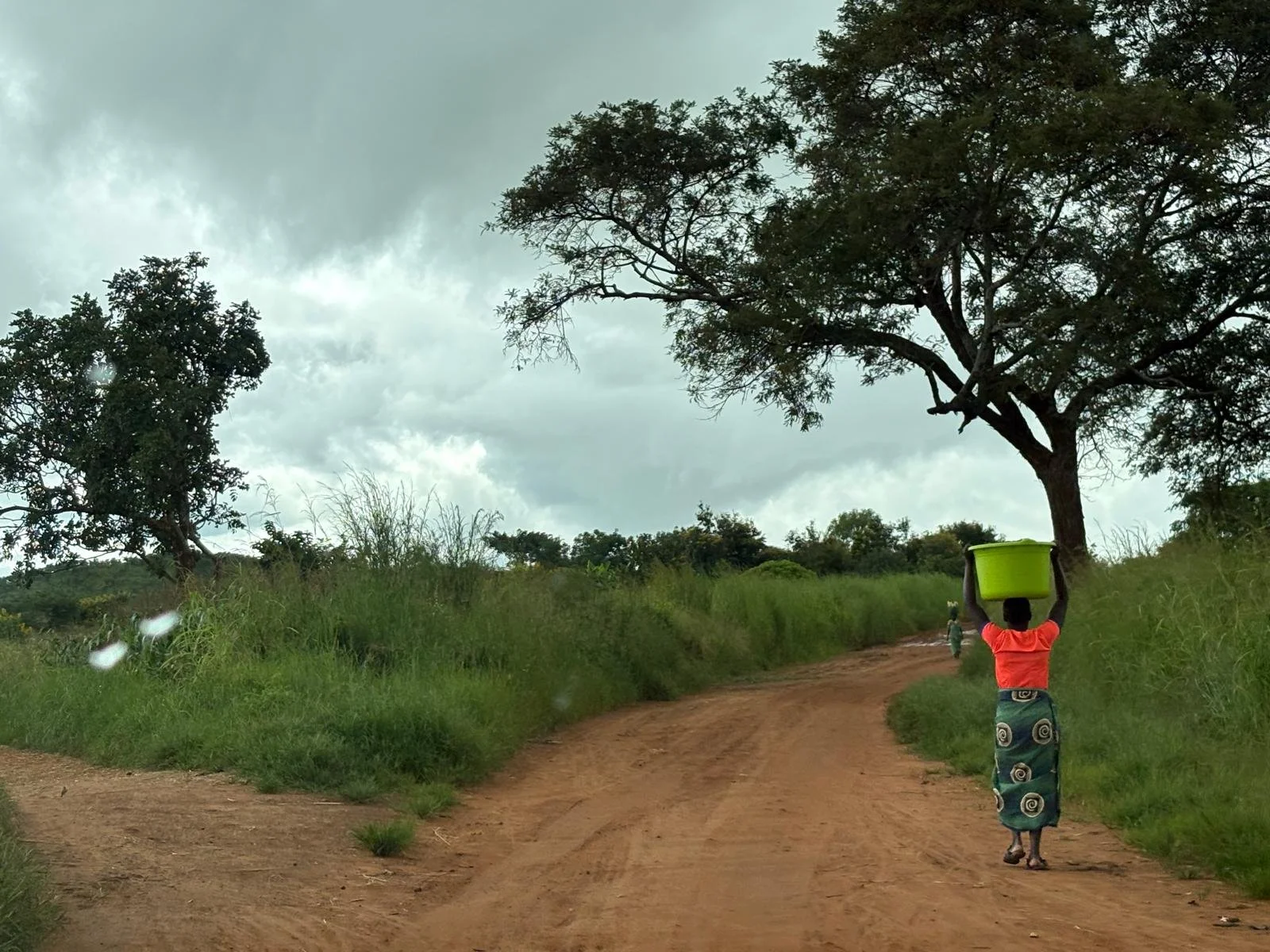 Day 16: Mary and Esme