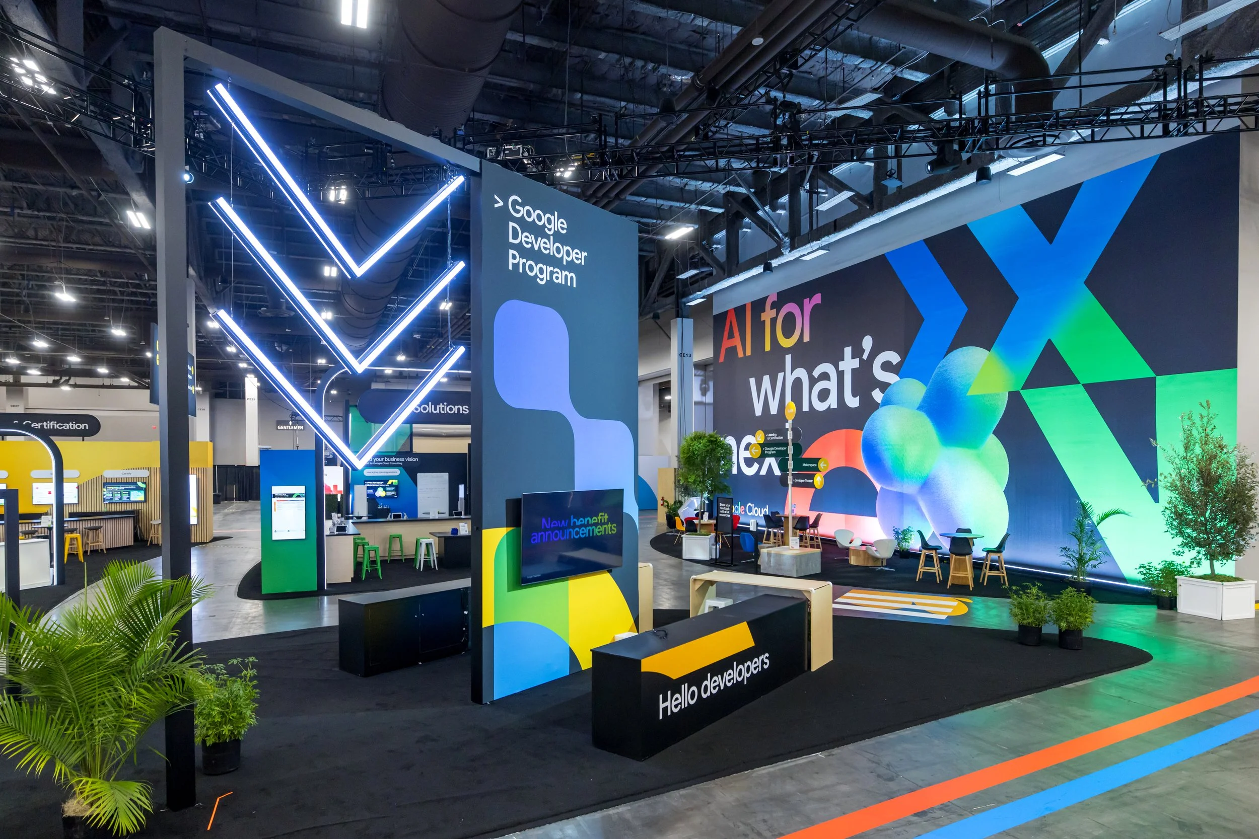 GOOGLENEXT2025_0410_190814-7665_ALIVE.jpg