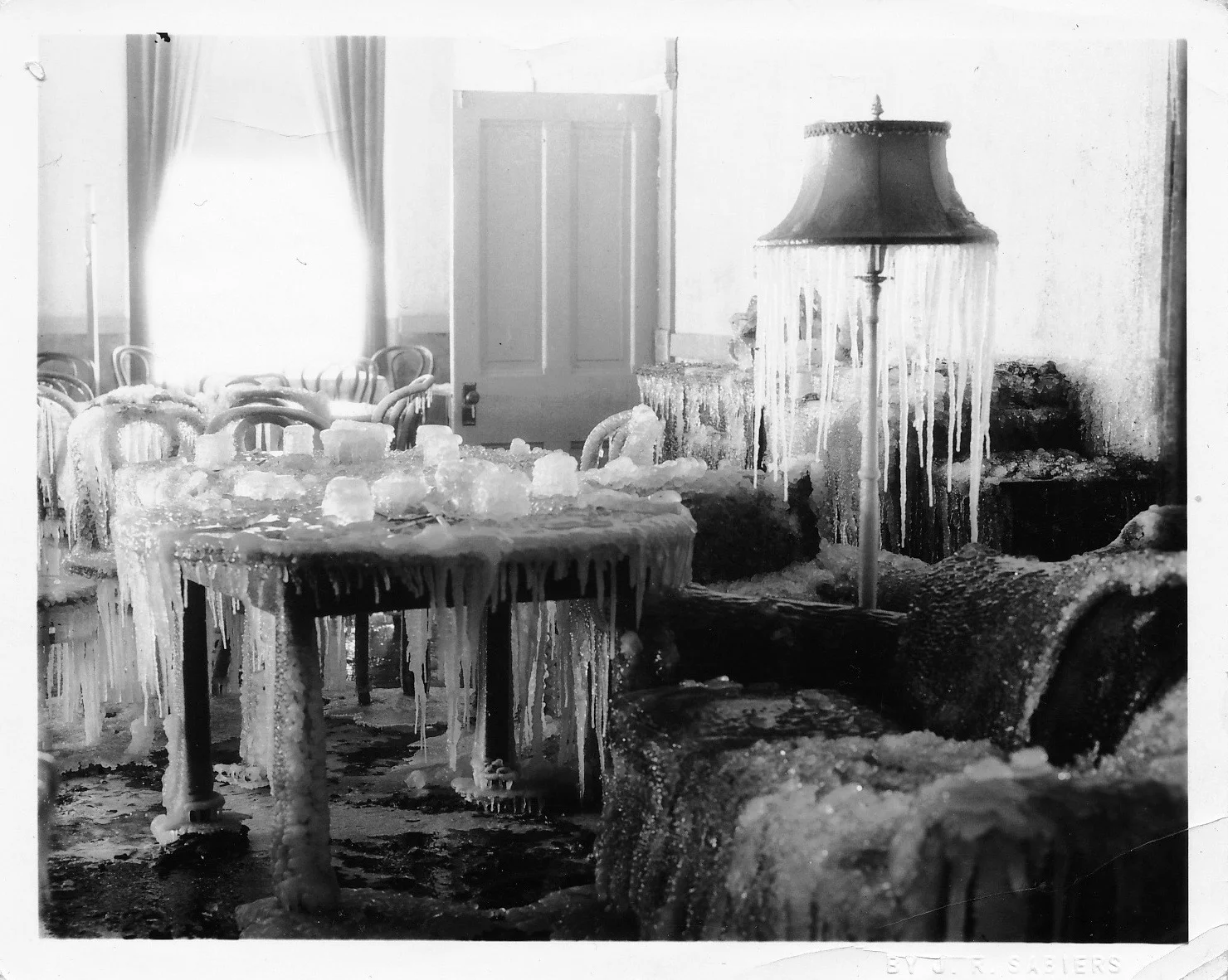 Iced over - 1936