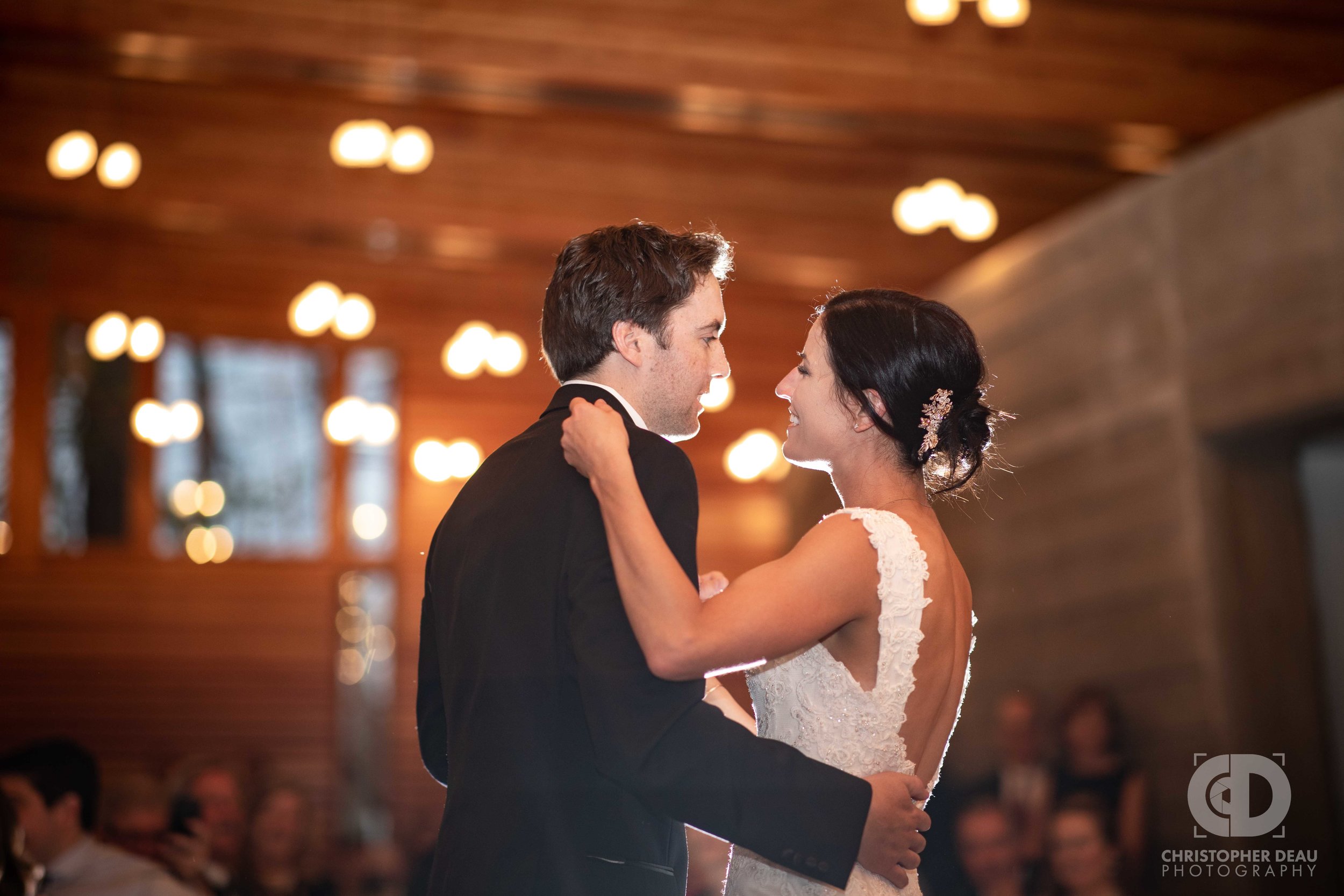 Bride Groom first dance 2.jpg