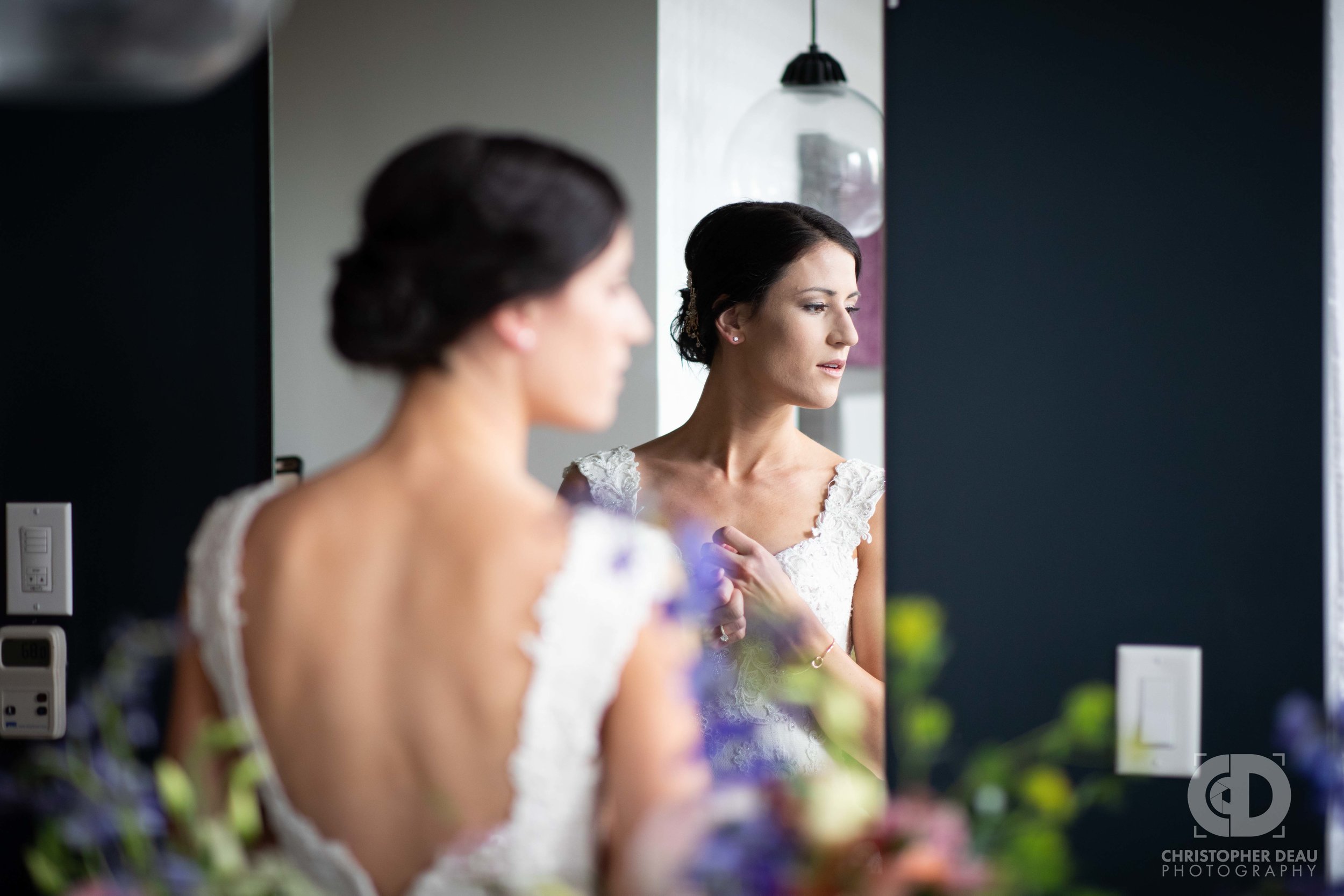  Bride in the mirror at the City Flats Hotel 