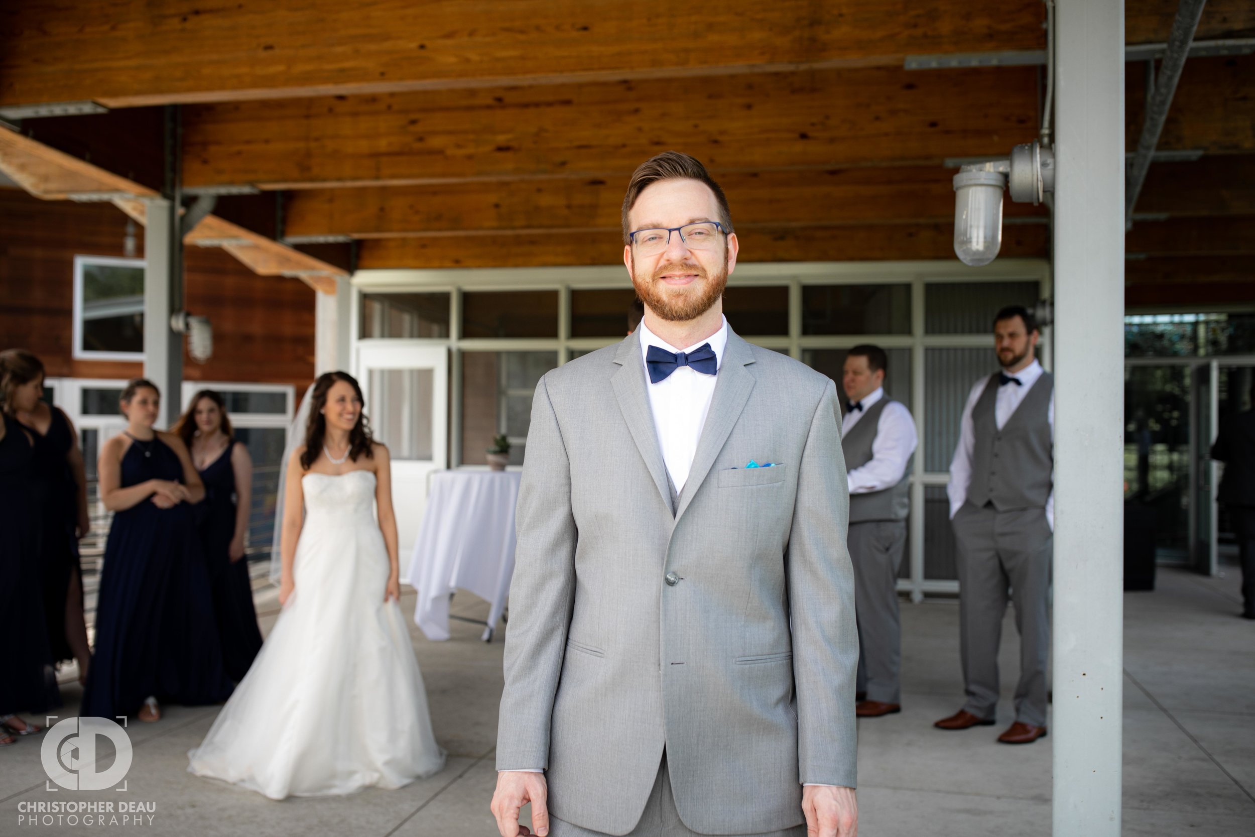  groom before first look 