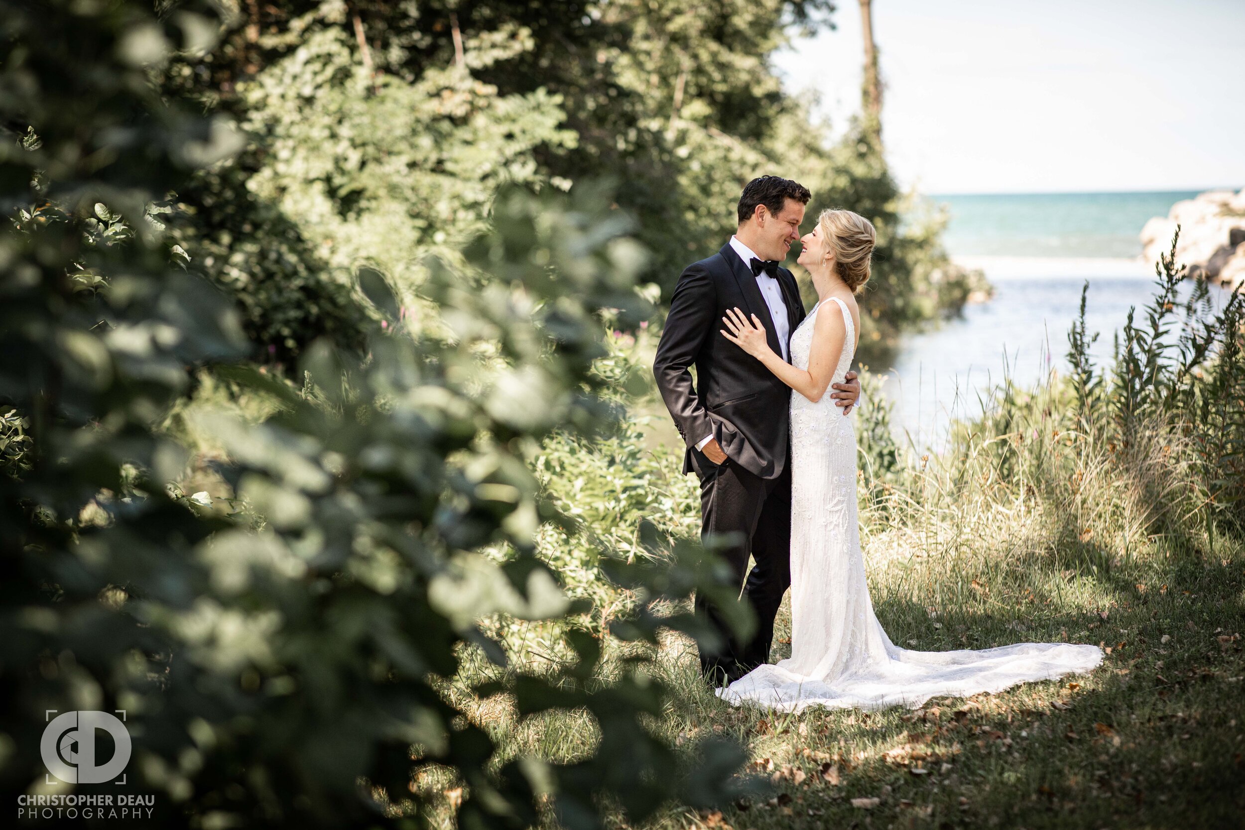 bride and groom portraits