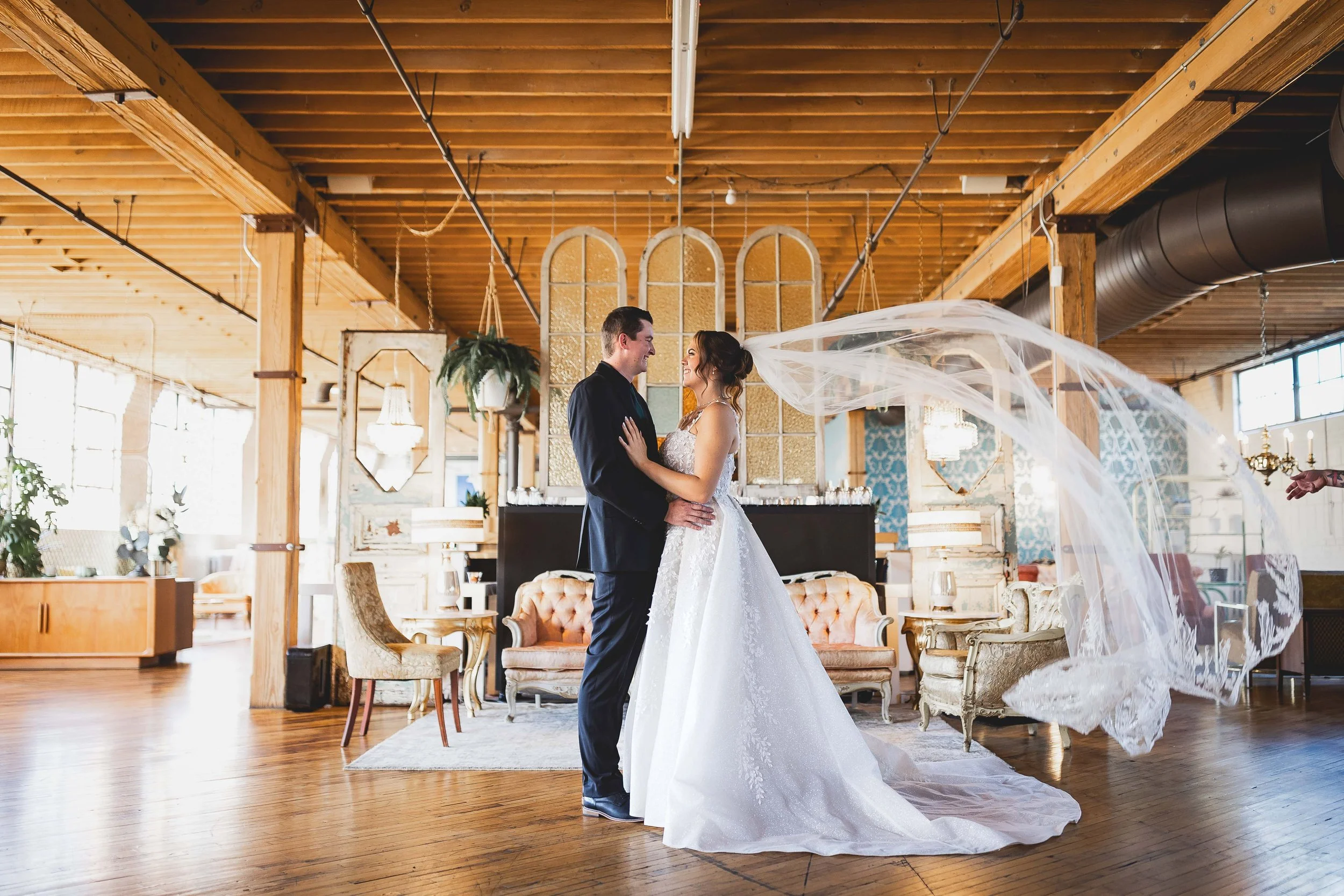 Christopher Deau Photography-Bride and Groom in Grand Rapids Michigan.jpg