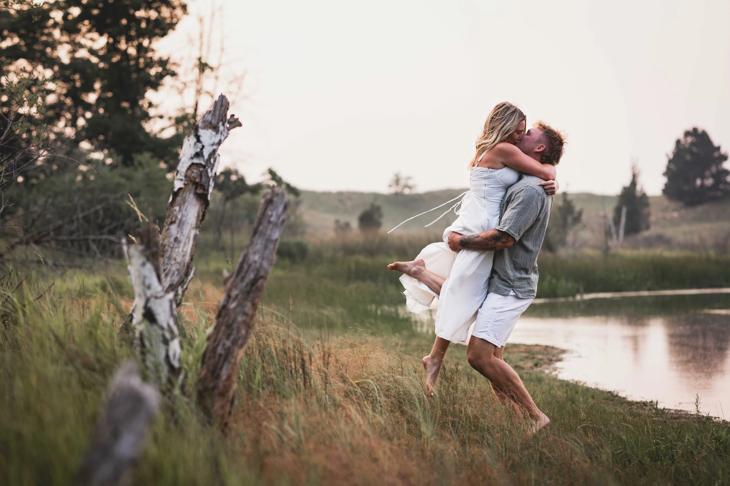Christopher Deau Photography-Oval Beach Engagement Photos.jpg