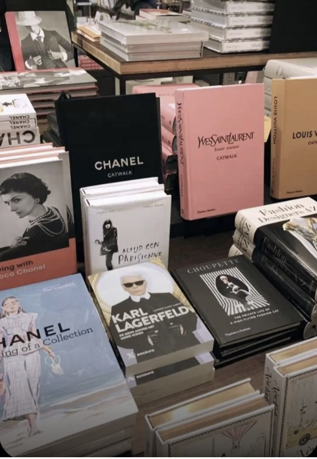 7 Books You Must Read If You Want to Work in Fashion