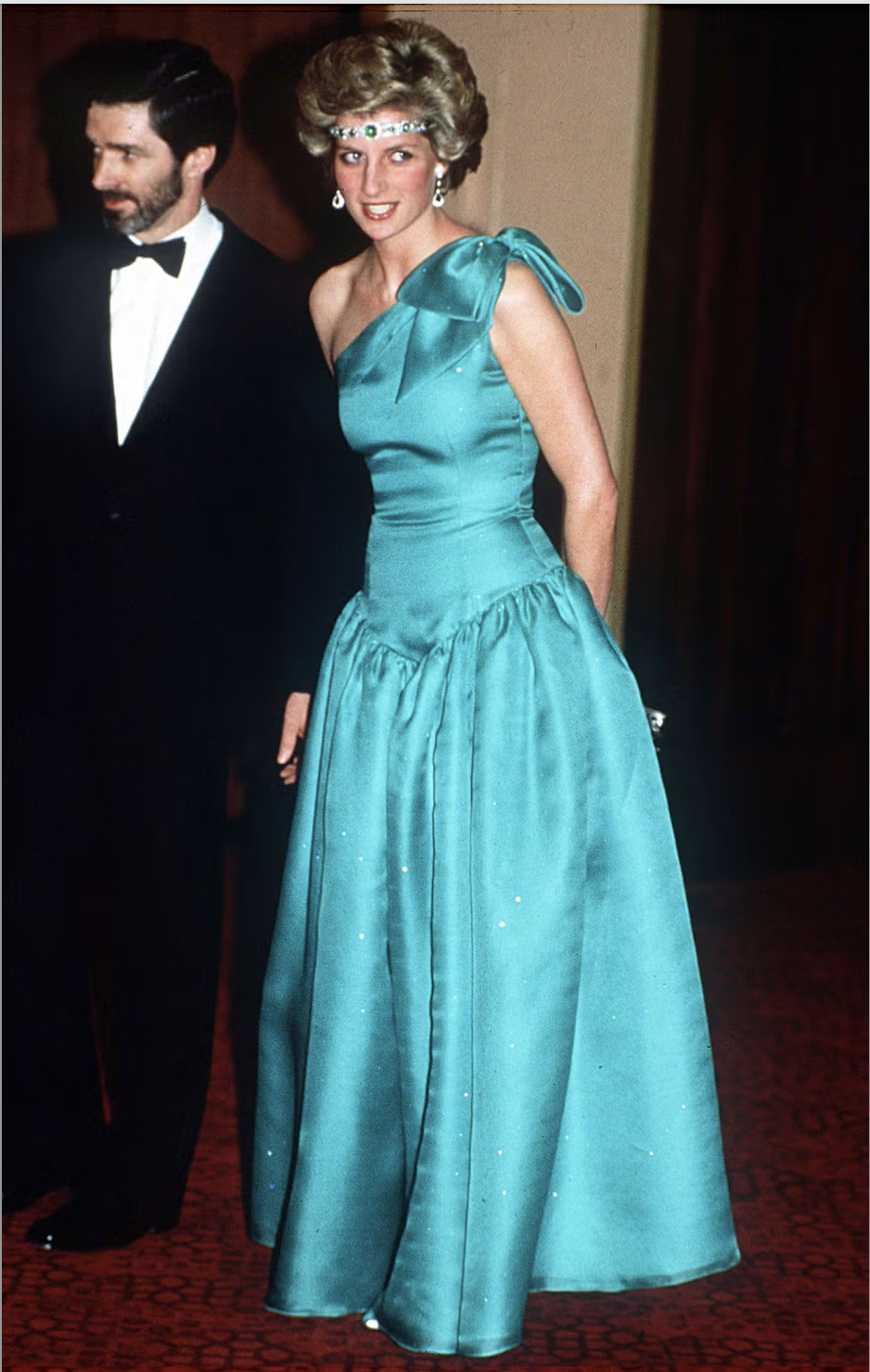Princess Diana's Most Unforgettable Fashion Looks