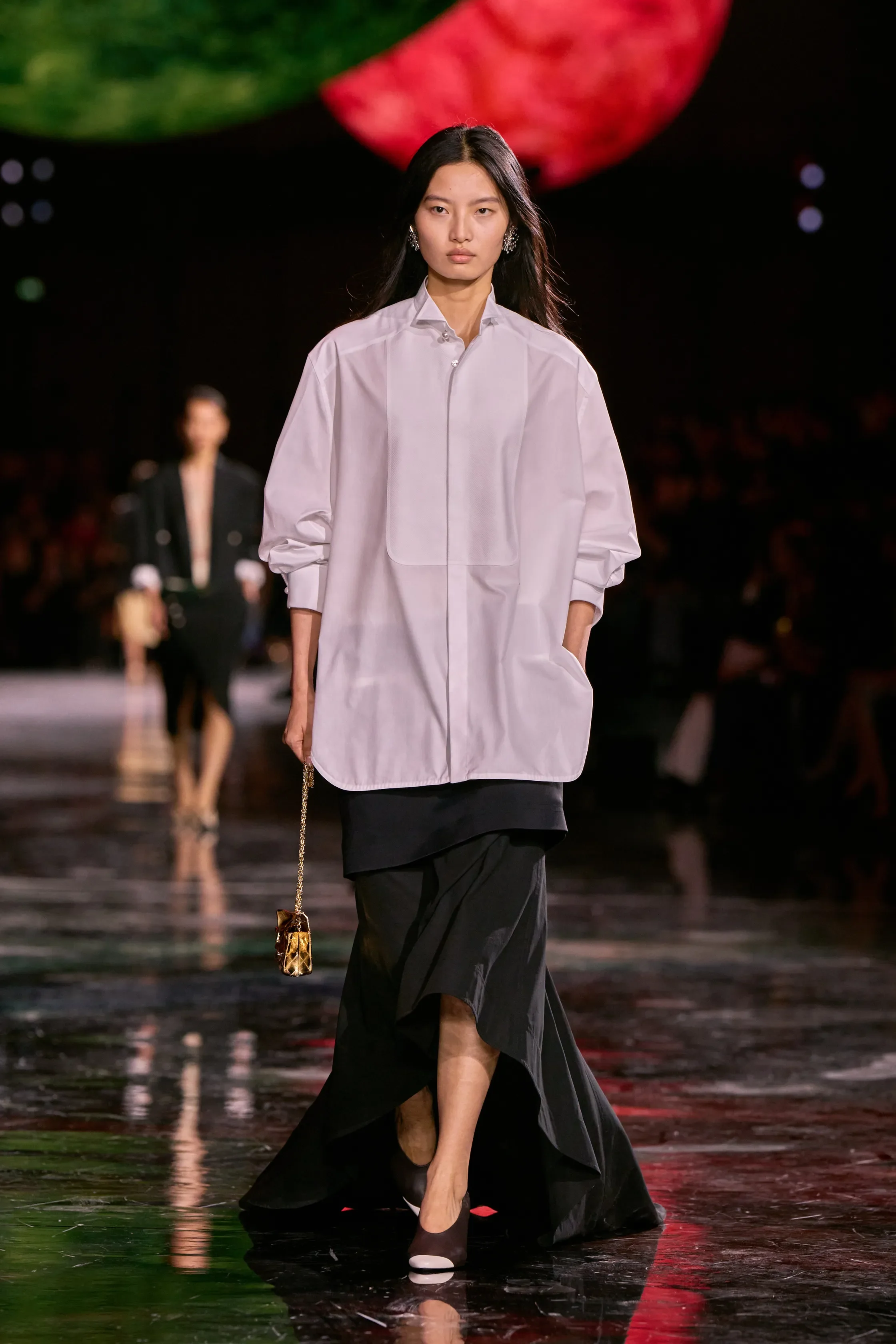 00013-chanel-spring-2026-ready-to-wear-credit-gorunway.webp