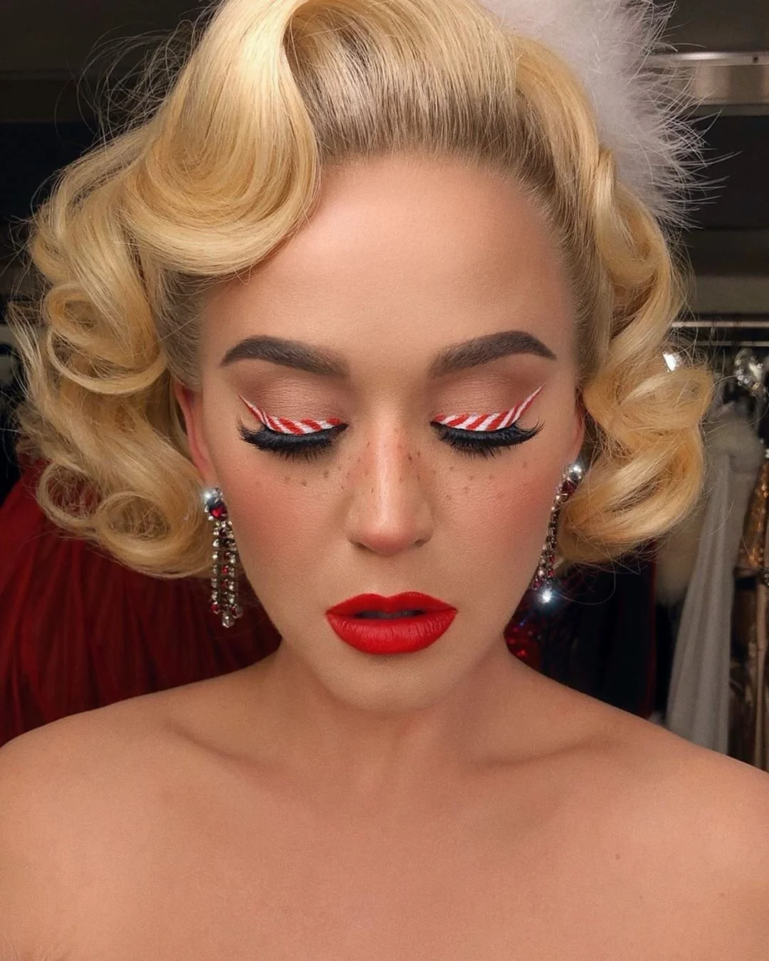 6 Glamorous Makeup Looks Perfect for Your Holiday Party