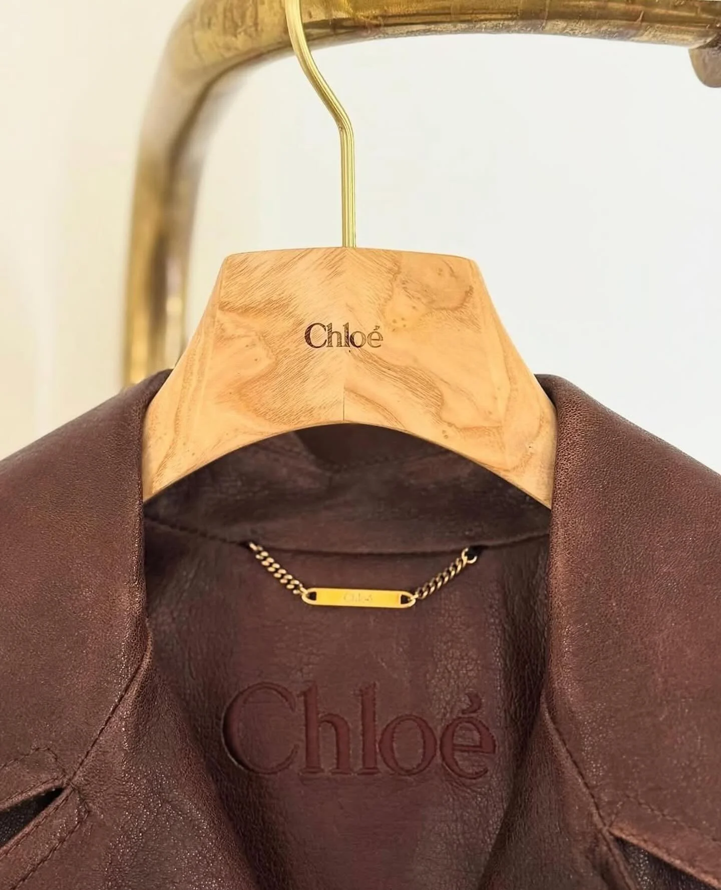 Hanging up the work week! ✨

📷 @iamhearte