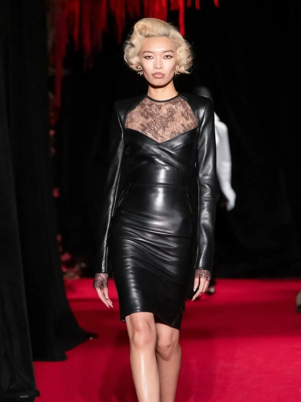 Fashion is officially in her villain era again, and @laquan_smith&rsquo;s Fall 2026 collection is the living proof. 

At his Long Island City headquarters during #NYFW, Smith previewed a lineup that felt much like a costume fitting for a film about w