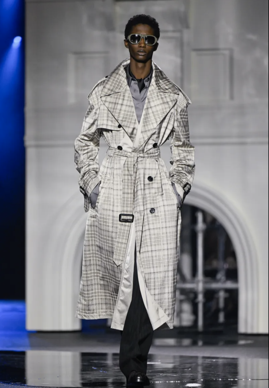 Burberry’s Fall 2026 Was Trench-Coatacular (Yes, We’re Coining That)
