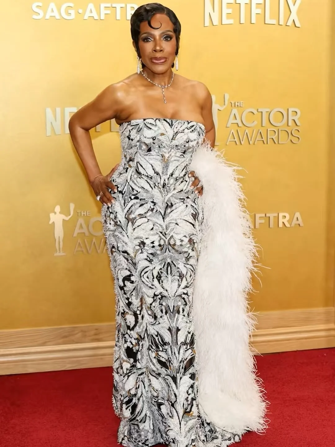 This year&rsquo;s SAG Actor Awards red carpet brought a sort of theatrical glamour to the forefront this year. 

In partnership with Elle, the evening&rsquo;s official theme, &ldquo;Reimagining Hollywood Glamour from the &lsquo;20s and the &lsquo;30s