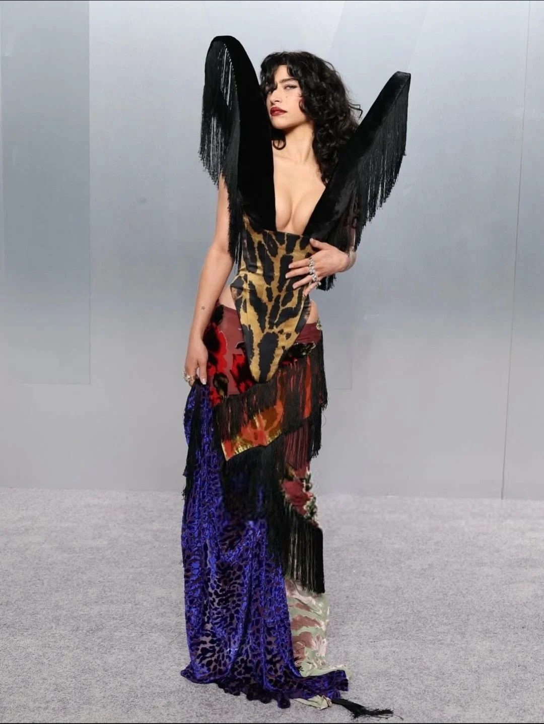 The Vanity Fair Oscar Party is where fashion goes to have fun again. 🍸✨

From Dua Lipa&rsquo;s sculptural glamour to Tracee Ellis Ross&rsquo; playful elegance, these are the looks we can&rsquo;t stop thinking about&hellip; and honestly, we don&rsquo