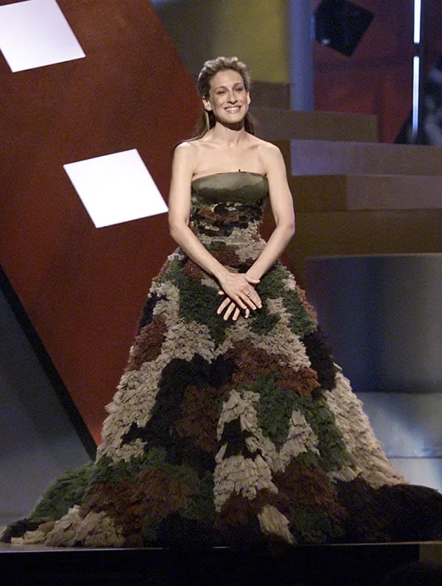 sarah-jessica-parker-mtv-movie-awards-2000-2.webp
