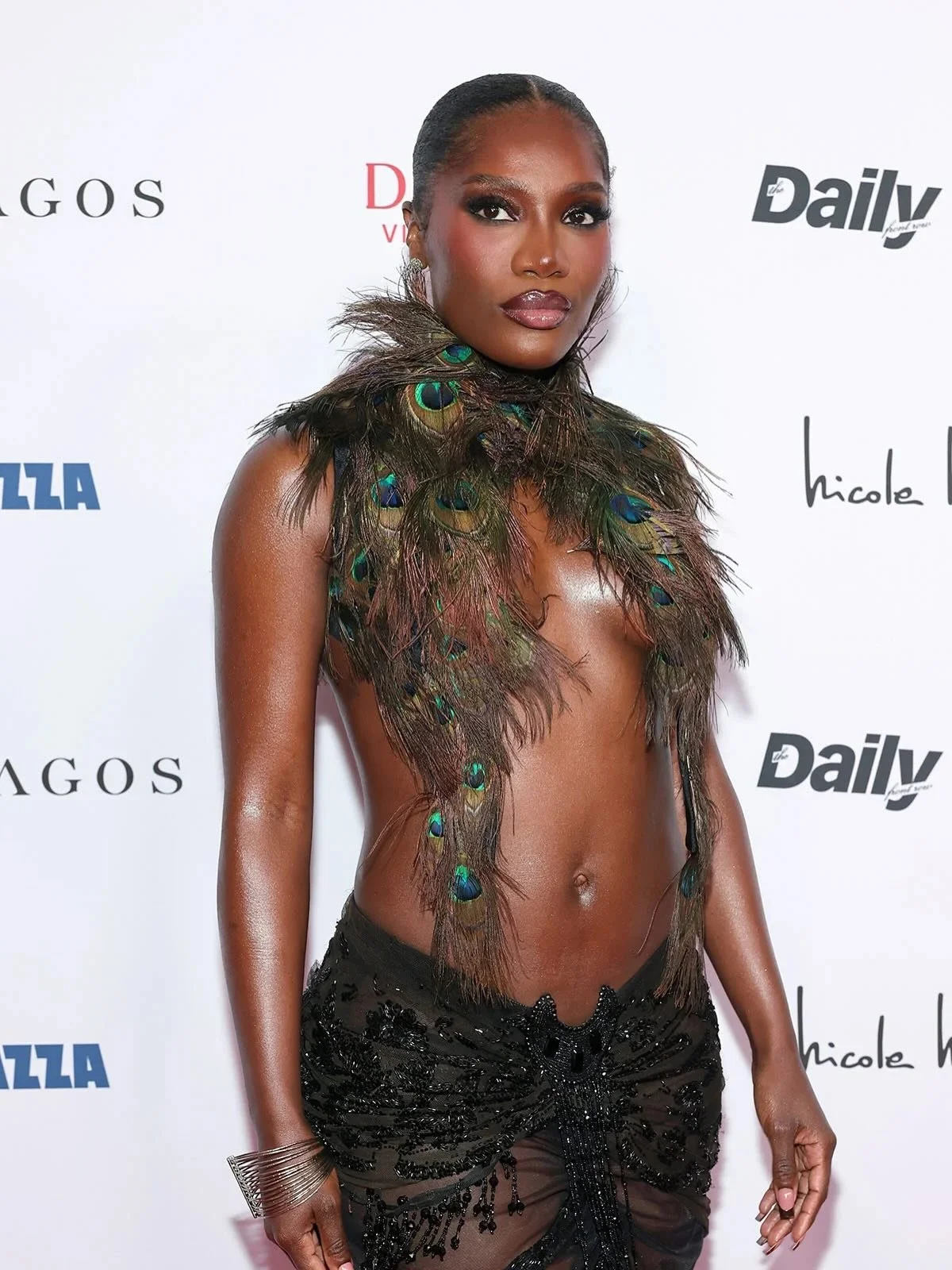 @doechii said less fabric, more drama at the 2026 Daily Front Row Awards. 

The Grammy-winning artist wore a piece from @dilarafindikoglu that was the perfect avant-garde fashion statement, while her ultra-luminous and almost lacquered glam sealed th