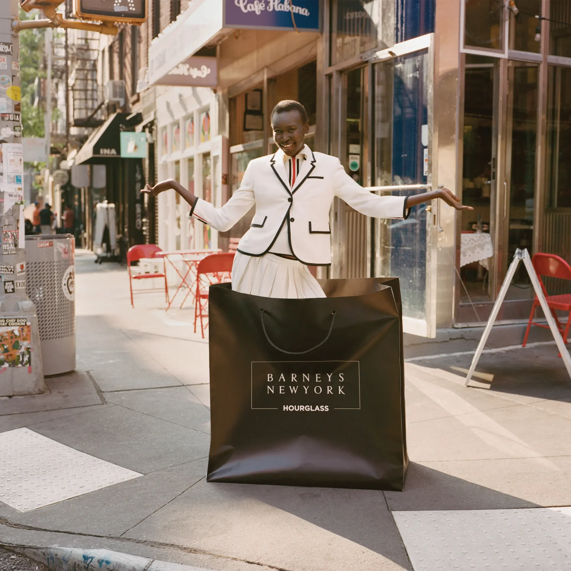 Barneys, Reconsidered: A Return to Madison Avenue?