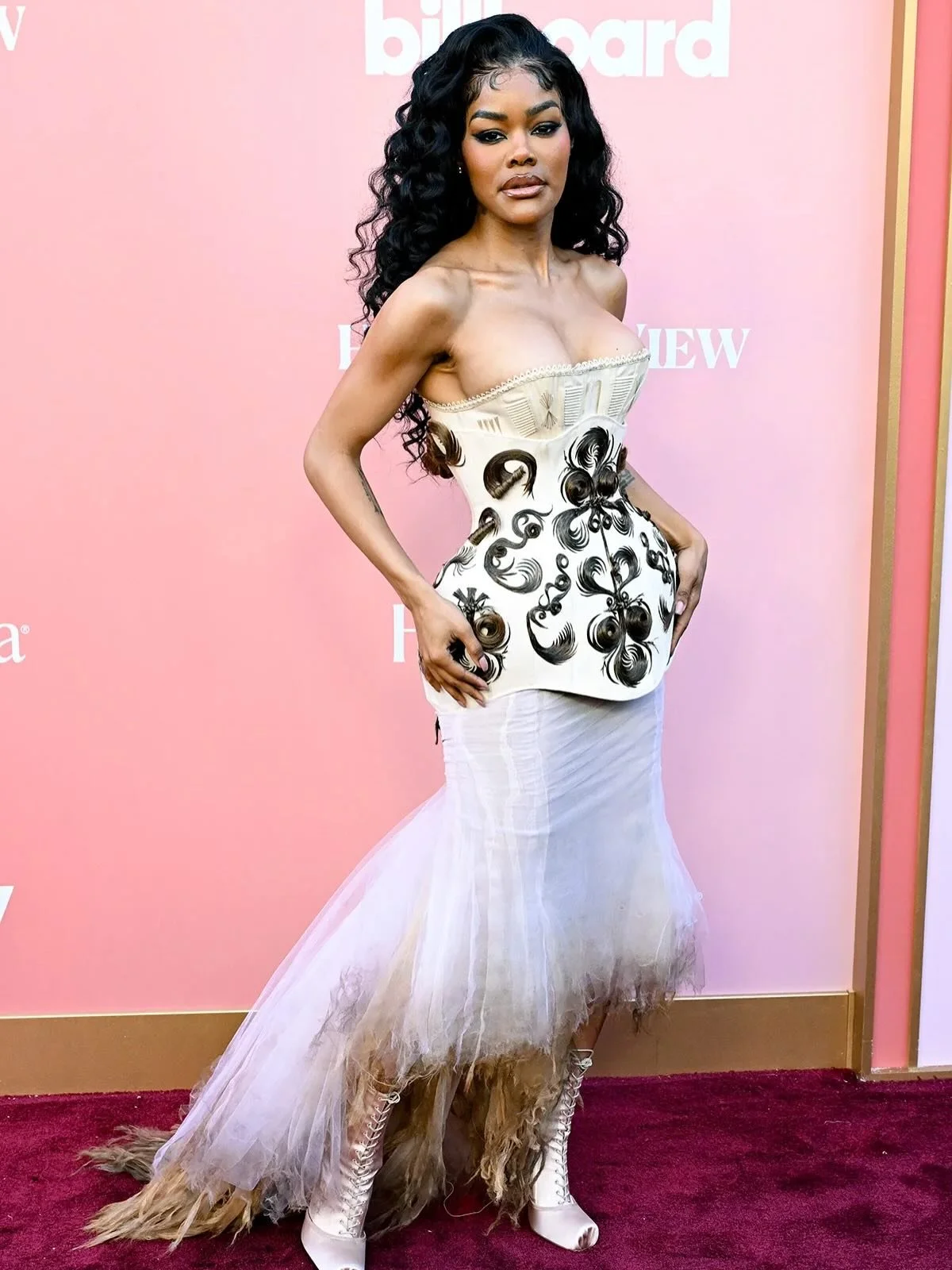 From ethereal to unapologetically bold, this carpet had range and then some. Consider this your official best-dressed list from the 2026 Billboard Women in Music Awards 💕✨