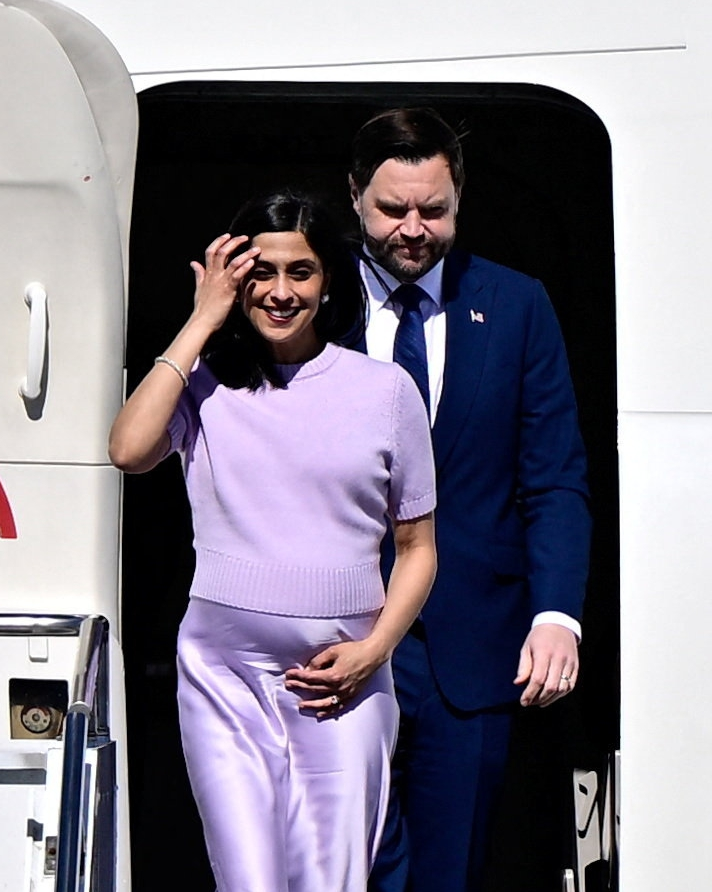 JD and Usha Vance Welcome Baby Boy, the First Child Born to a Sitting Second Family in 156 Years