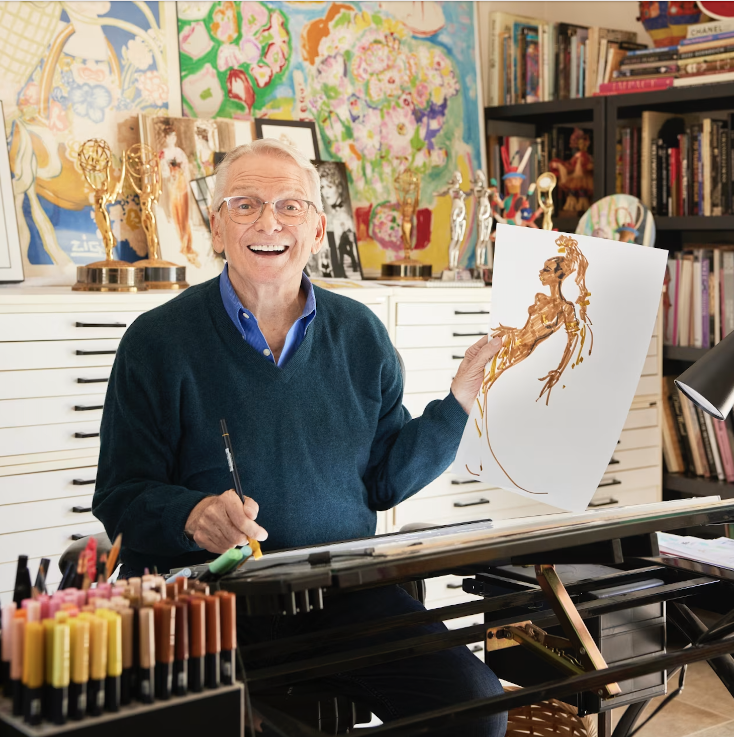 Bob Mackie, Legendary Costume Designer, Dies at 87