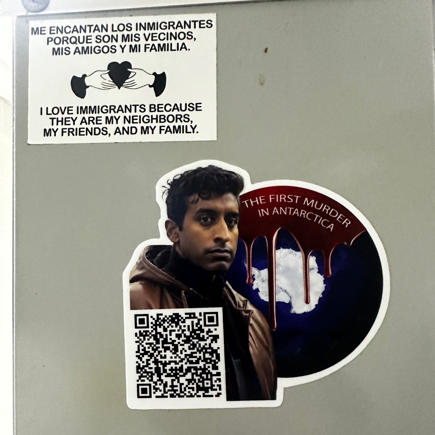 Not the most primo zap locations but the #MikeyStickerGame has now spread beyond the east coast! Next up: #Denver #Colorado! 
.
Rules of the game: www.michaelnayak.com/stickers
.
.
.
.
#author #travel #stickerslap #stickerslaps #stickerbomb #writerso