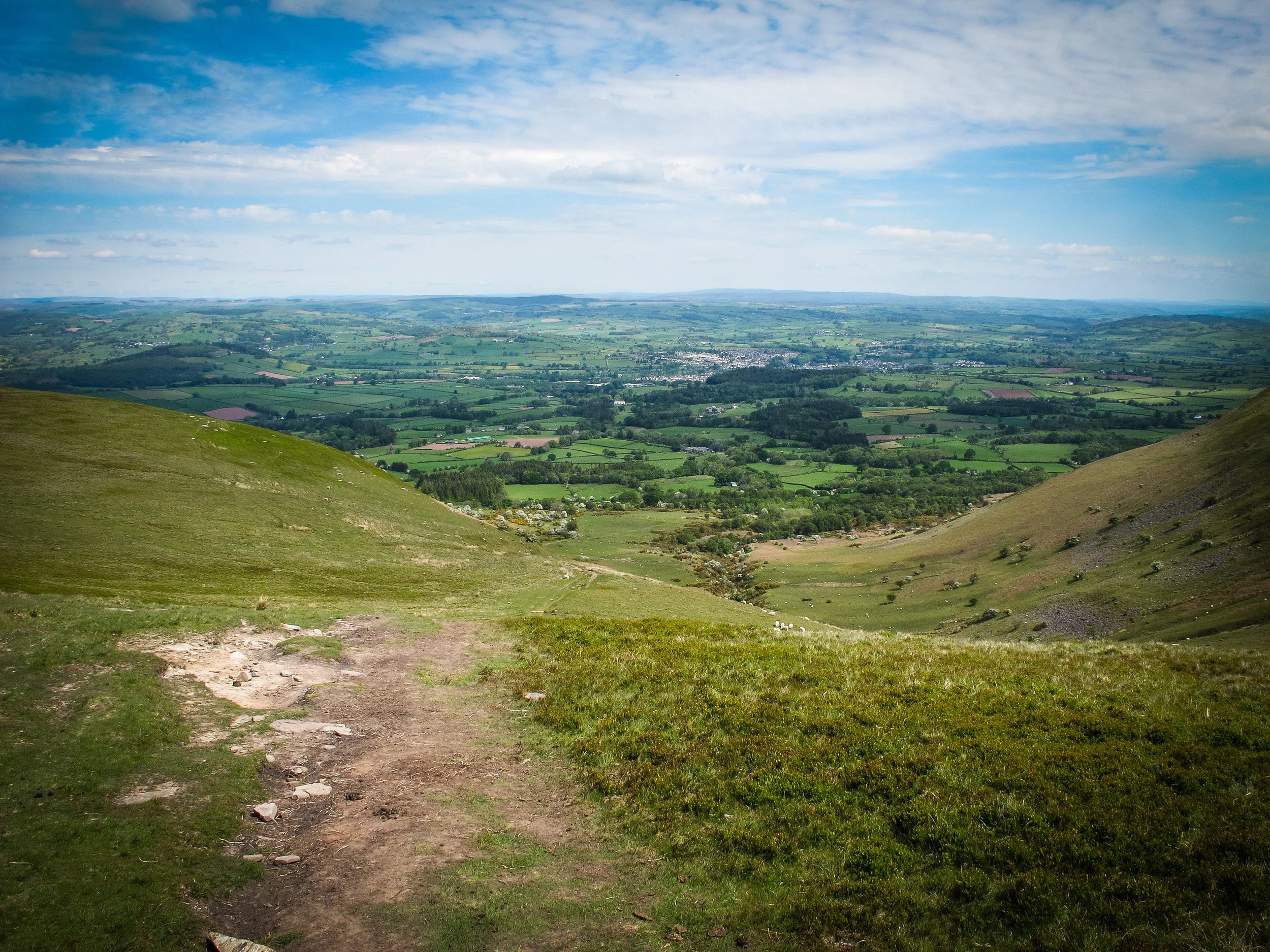 Wales_Low Res-73.jpg