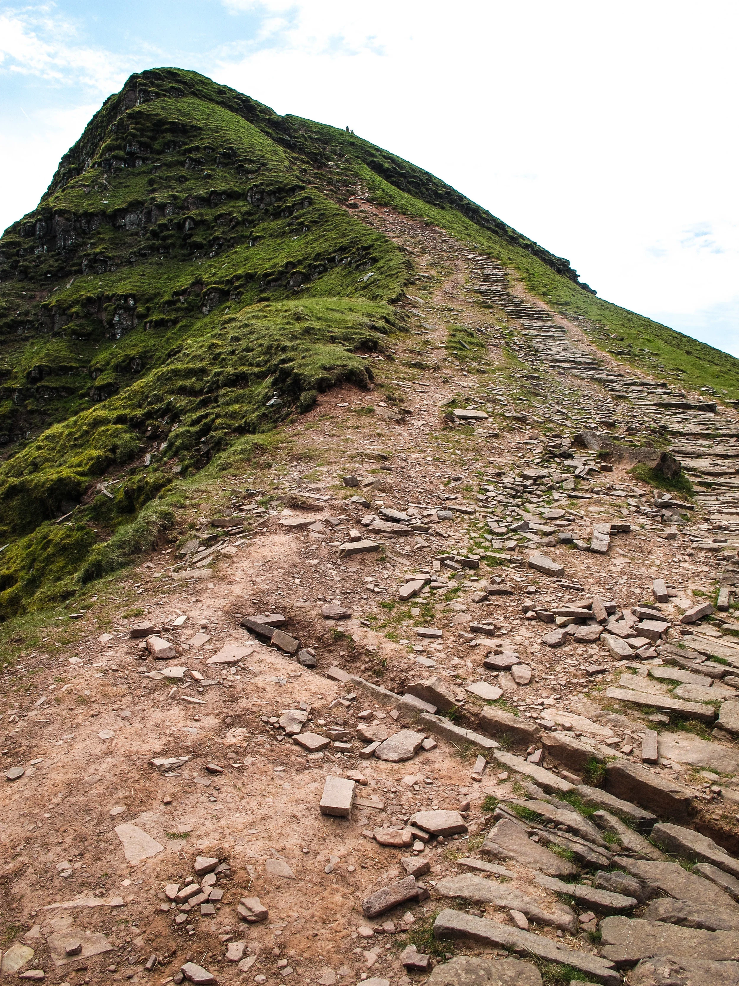 Wales_Low Res-90.jpg