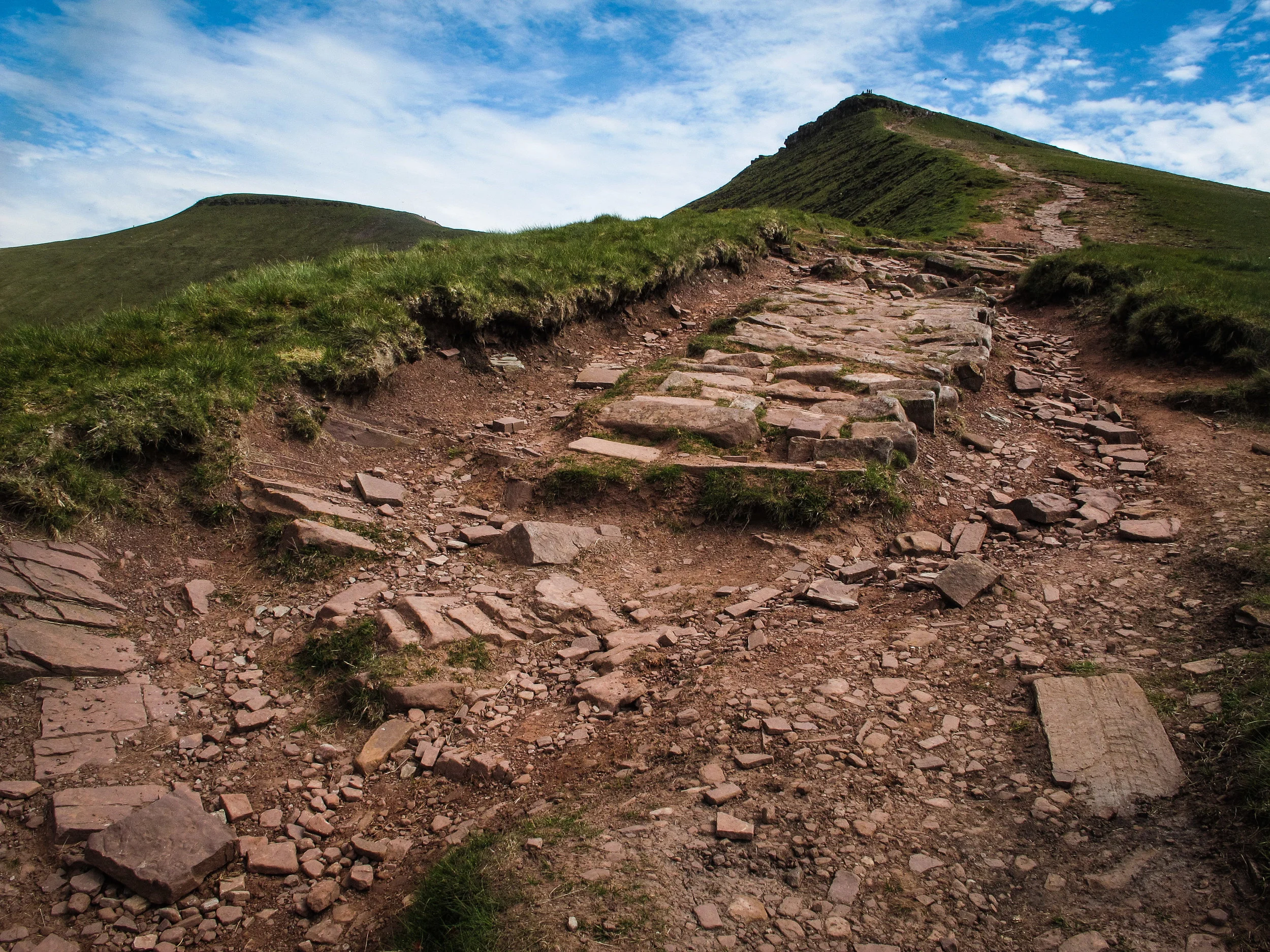 Wales_Low Res-120.jpg