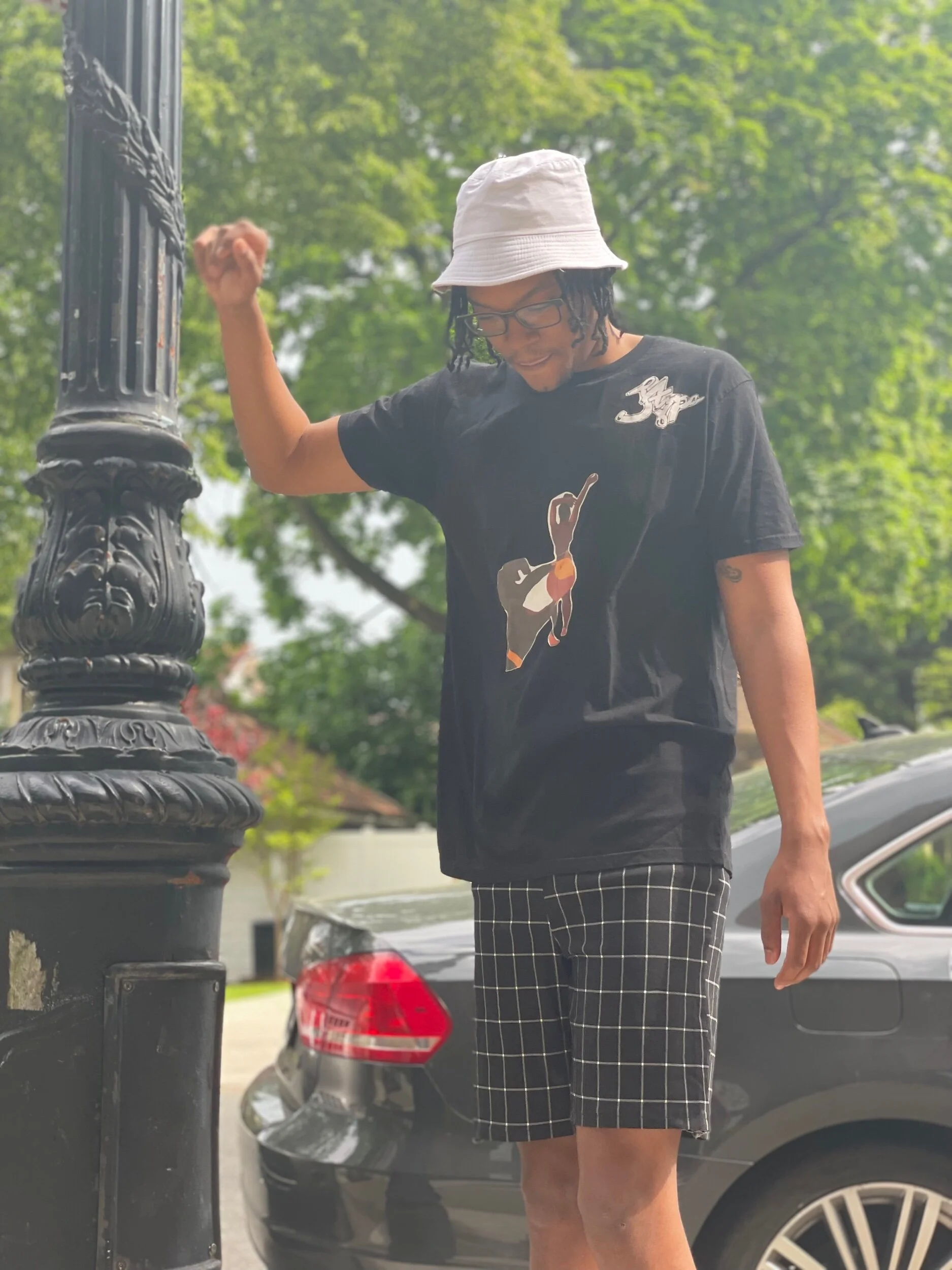 FB8E9077-1EC1-444B-8441-958892C16BDD