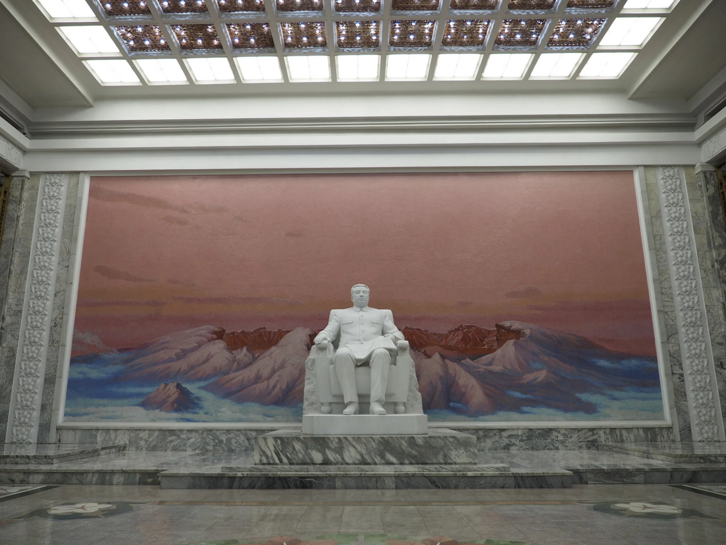  Statue of Kim Il Sung inside the Grand People's Study House 