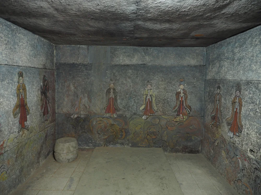  A replica of the King's tomb 