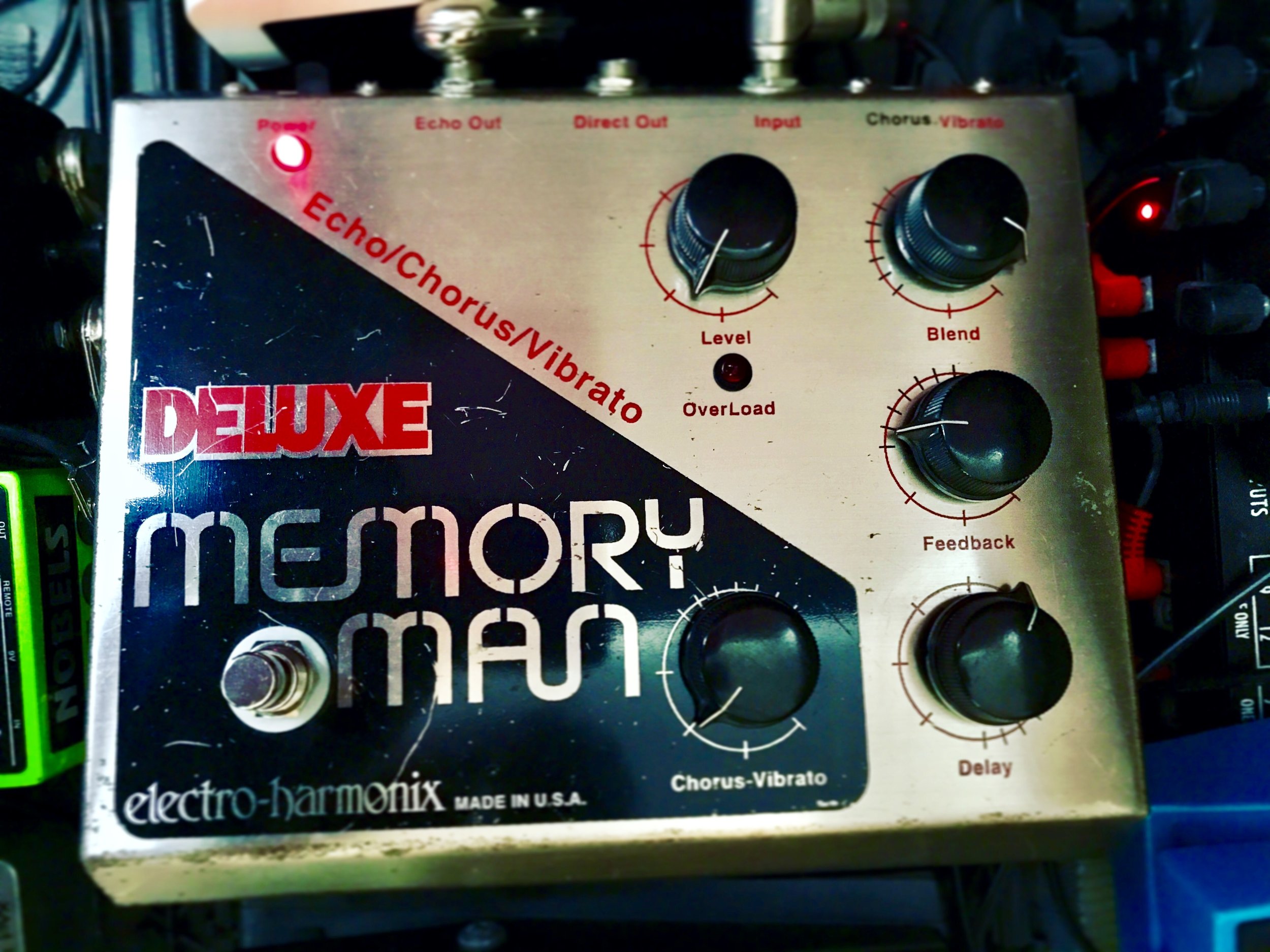 The King of Analog Delays ::: Electro Harmonix Deluxe Memory Man