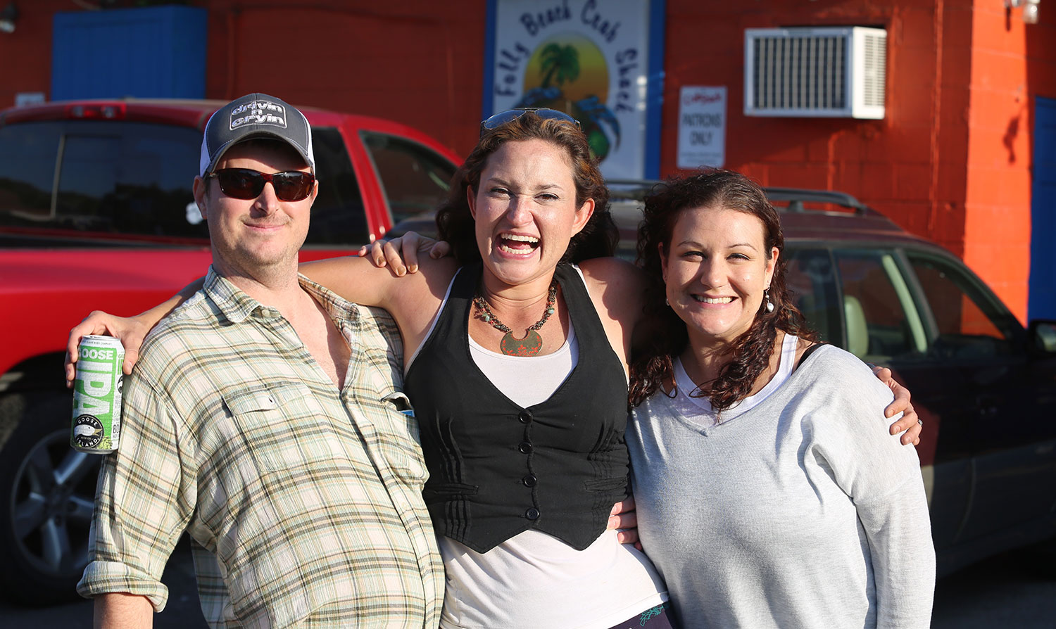 Joel Grubb, Leslie and Jessica Knock