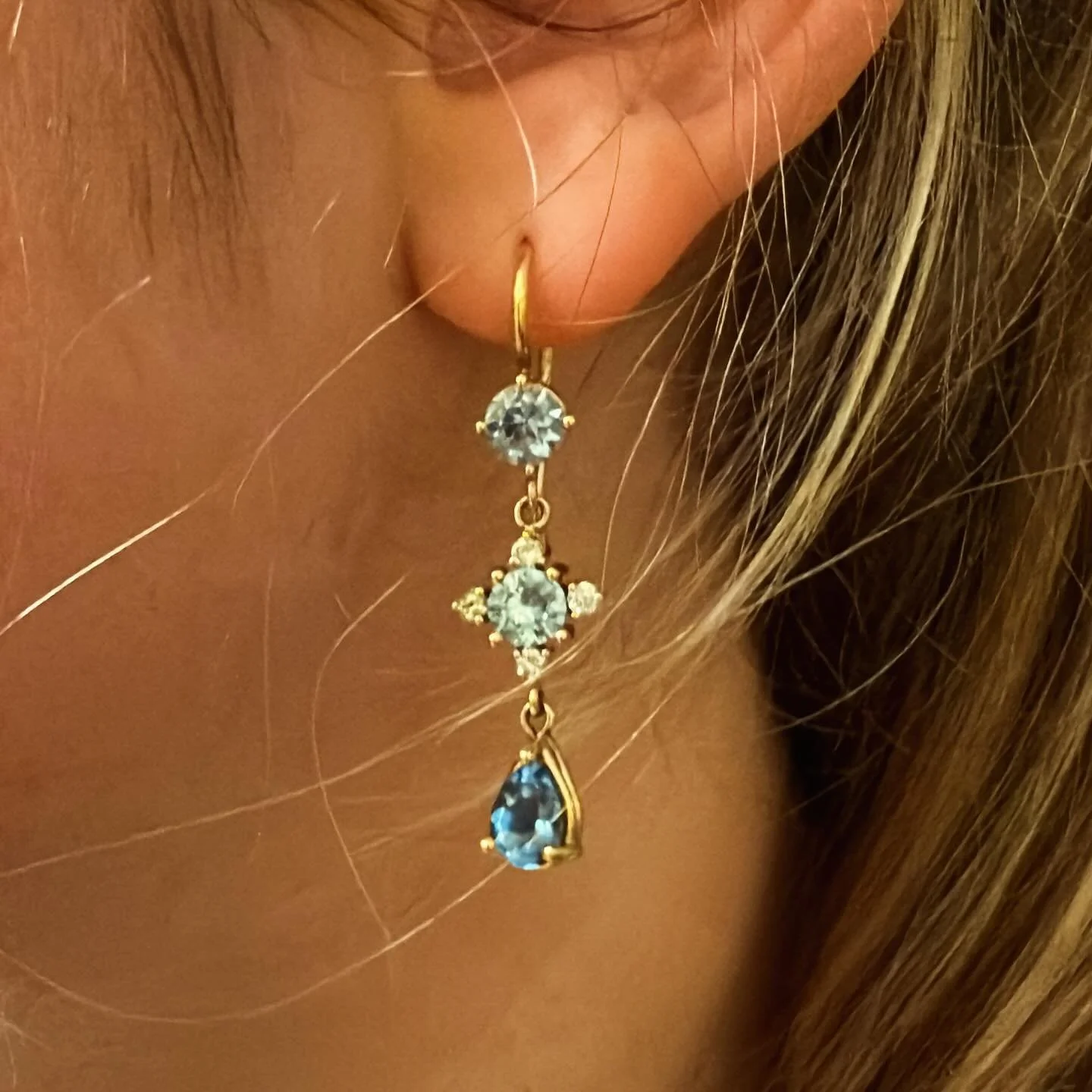 #aquamarine #earrings with #diamonds #finejewelry #jewellery #handmade #alexakoleschjewellery