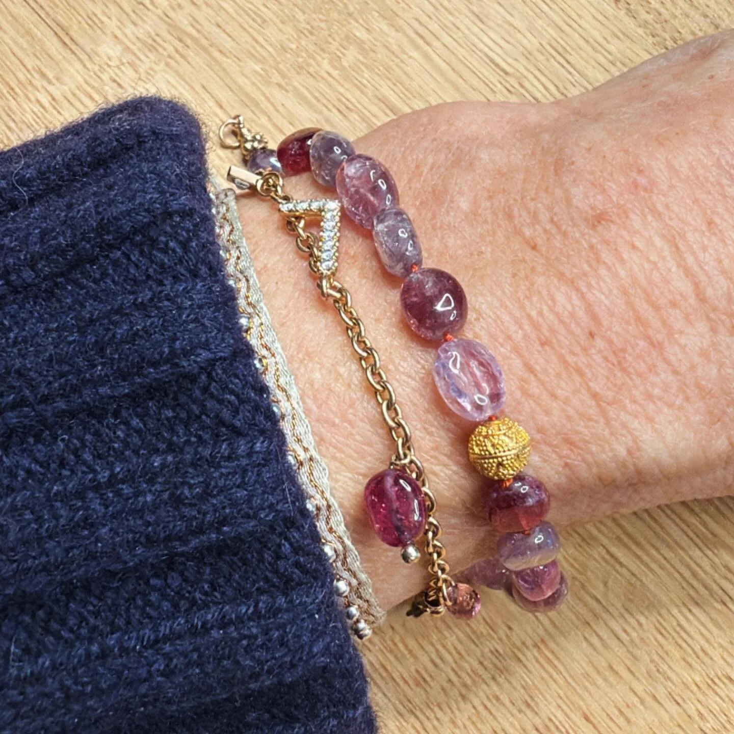 #bracelet with #spinel #gold #finejewelry #jewelry #alexakoleschjewellery