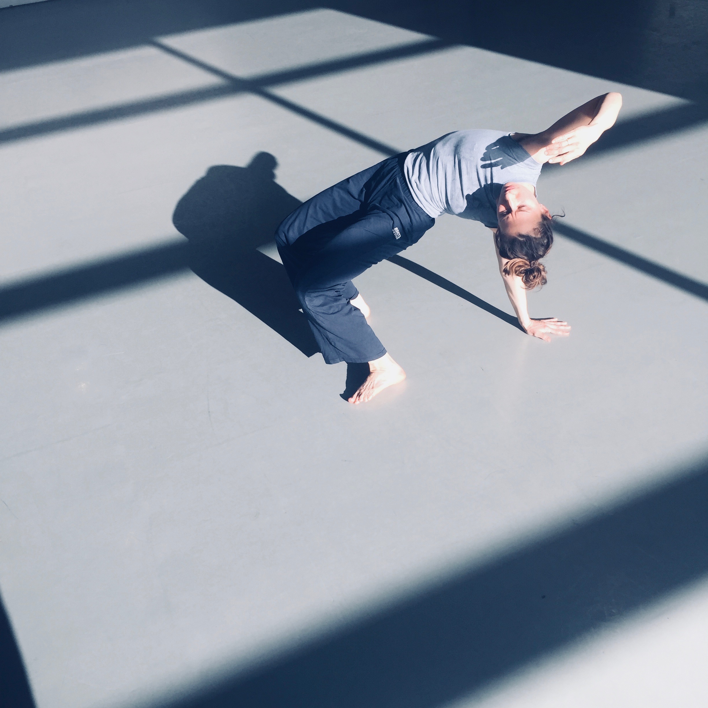 Sénescence (in-process) Created and performed by Olivia Shaffer at 12 Minutes Max February 2018 image credit: Hilary Maxwell