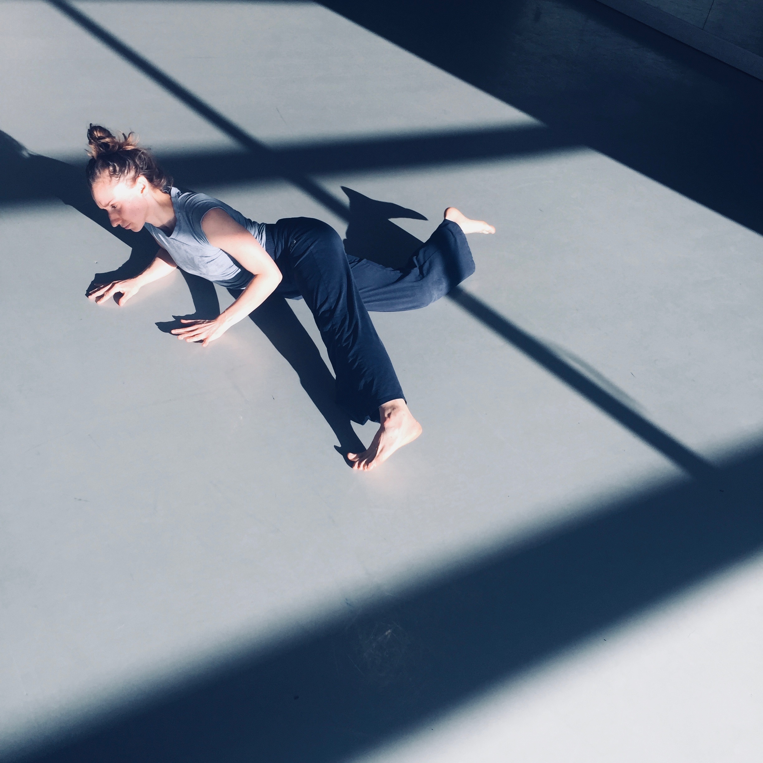 Sénescence (in-process) Created and performed by Olivia Shaffer at 12 Minutes Max February 2018 image credit: Hilary Maxwell