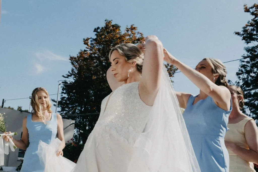 Ceremony-27.jpg