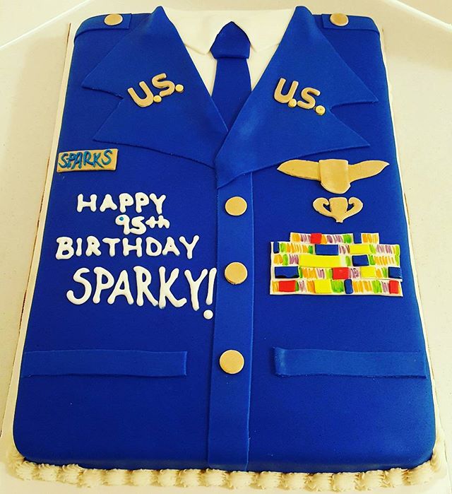95th Birthday Cake! #dessertfirstlady #designercakes #airforcecake #retireecake #militarycakes