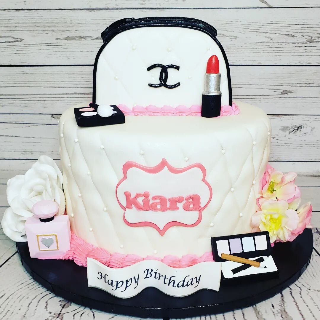 Happy Birthday to YOU!  #dessertfirst #ieatdessertfirst #dessertfirstlady #michiganbaker #michigancustomcakes #makeupcakes