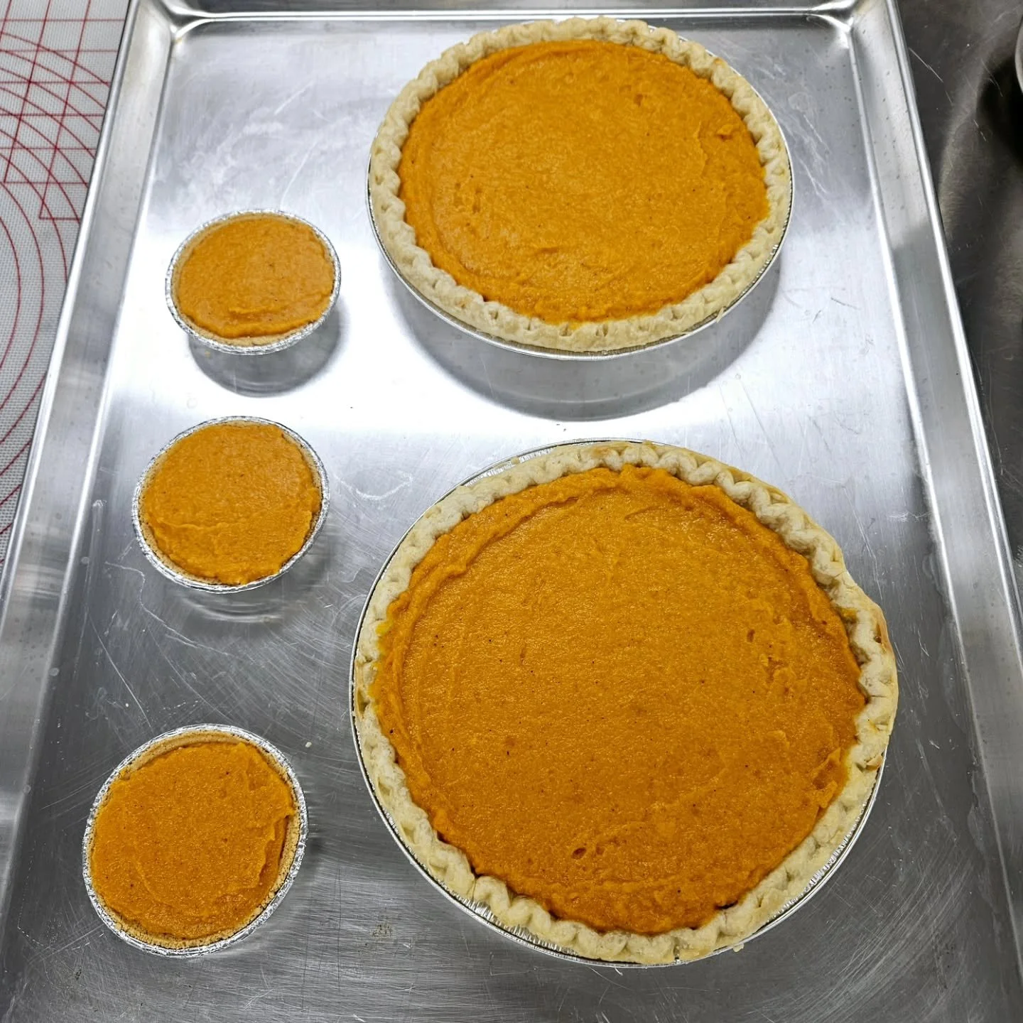 HEY YOU...PSST...IT'S PIE O'CLOCK!!!🥧 😋