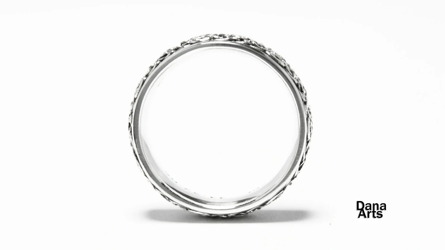 fine detailed celtic band