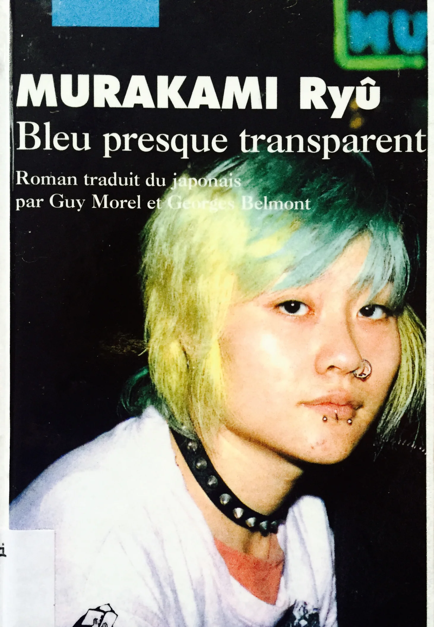 bleu-presque-transparent1.jpg