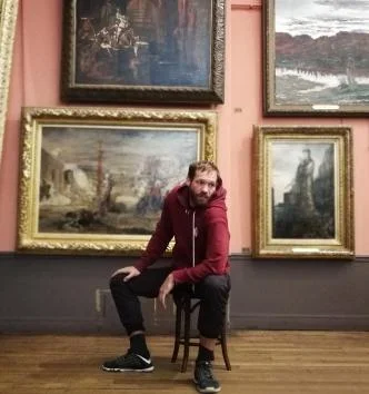 paul_pull_rouge_0.jpg
