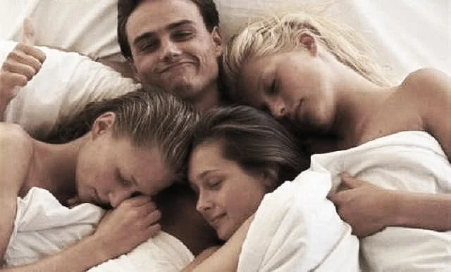 Thoughts of a Thot  or “THAT NIG*A”